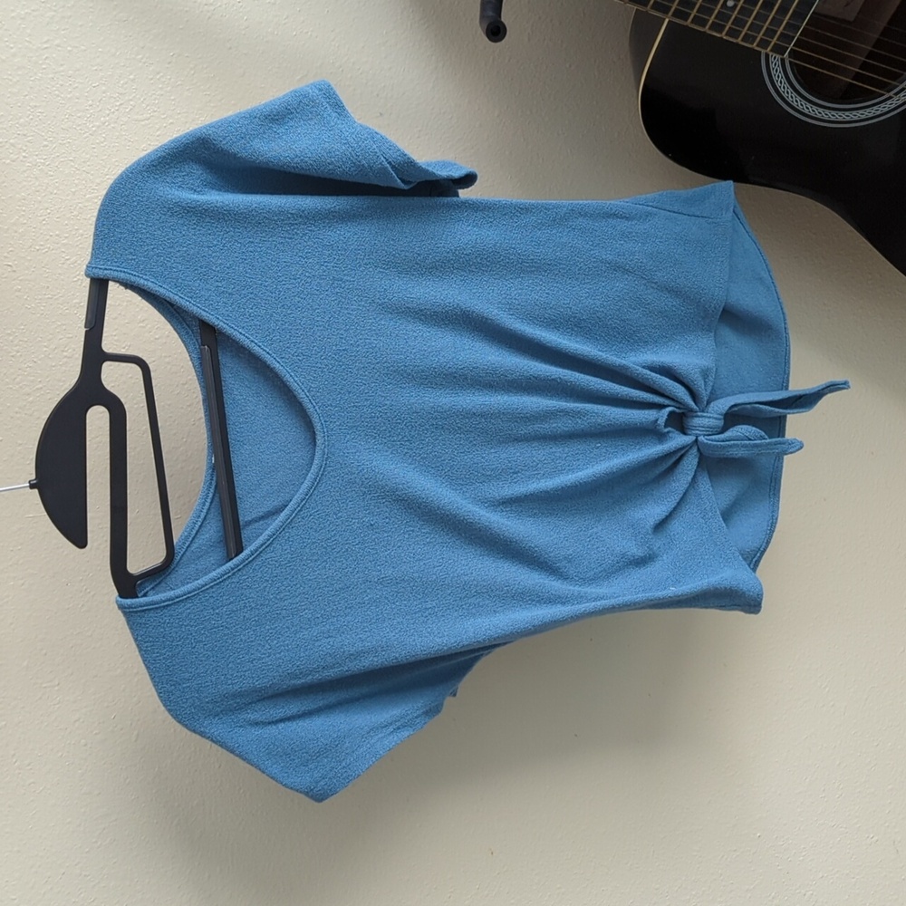 Blue tie top